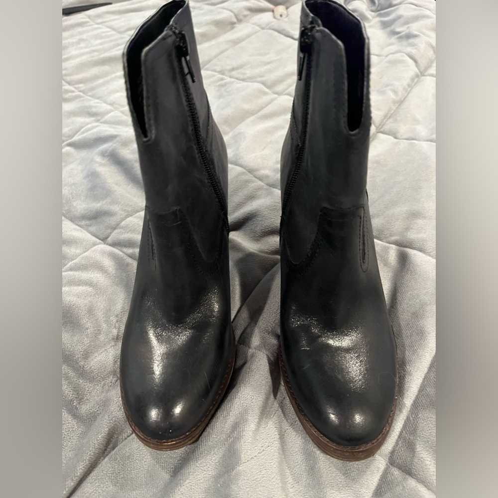 LUCKY BRAND ankle boots - Black -  size 6.5